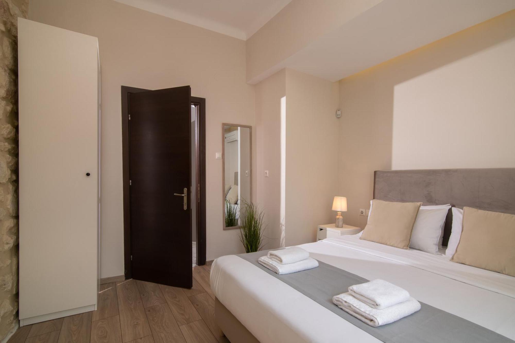 The Central Boutique Apartments Ираклион Экстерьер фото